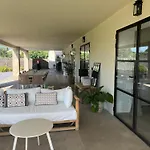 Clos Villa *
