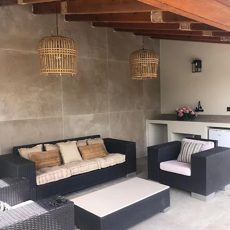 Clos Villa
